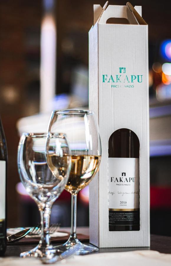 Fakapu Pince Es Panzio Bed & Breakfast Tokaj Ngoại thất bức ảnh